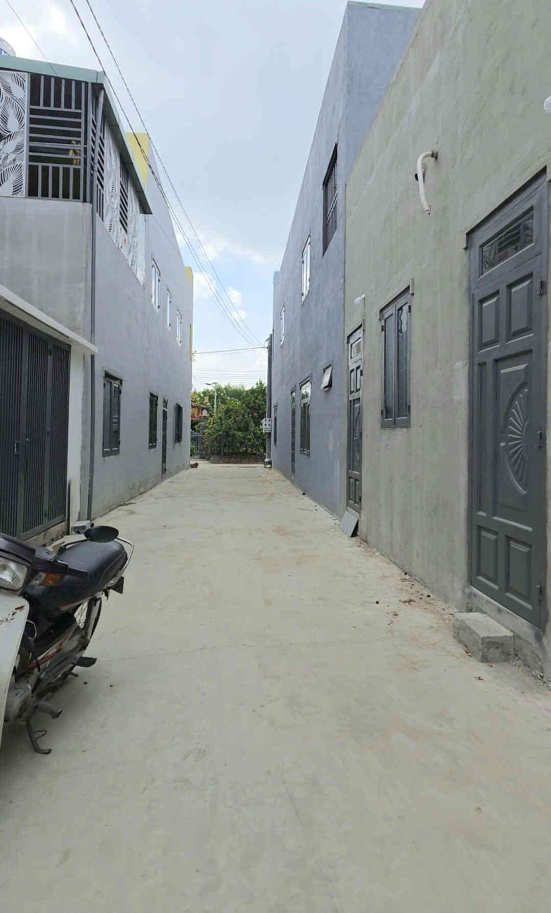Bán nhà mới 1T1L 4x17m, hẻm Phạm Văn Diêu gần công an phường, full nội thất (Thổ cư 100%)