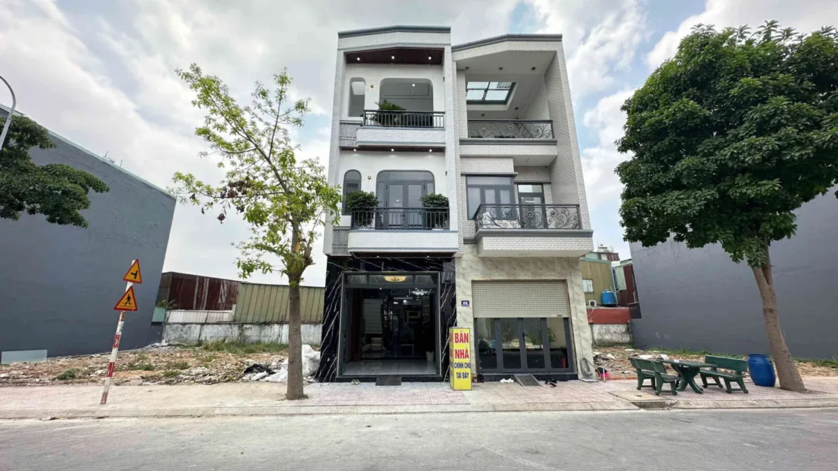 Bán nhà mới 1T2L 4x16.5m, đường D1 KDC Lê Phong An Phú 3, full nội thất