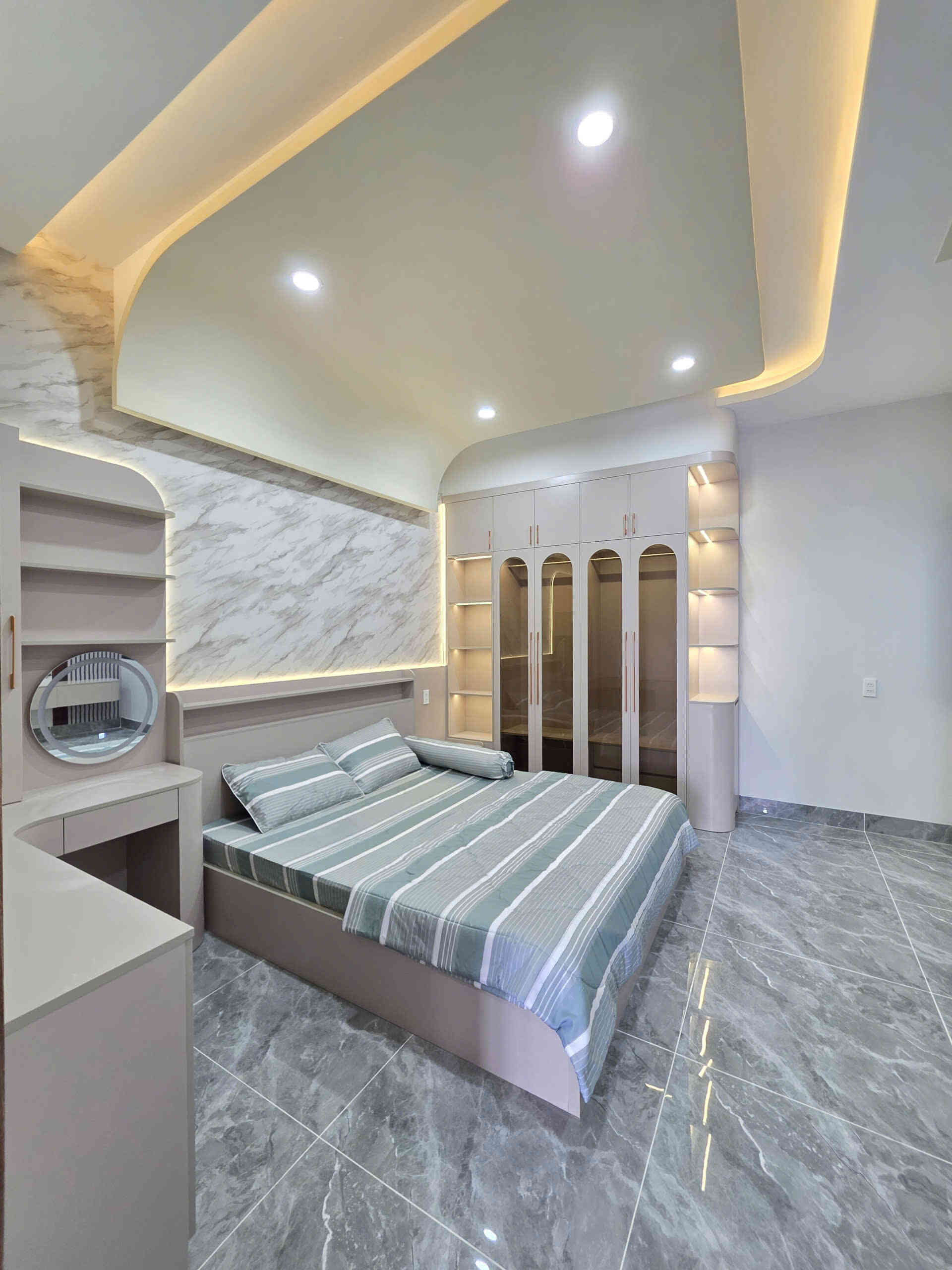 Bán nhà mới 1T3L 5×13.5m, đường N3 KDC Đông Hòa C gần trường cấp 1, full nội thất (Hoàn công)