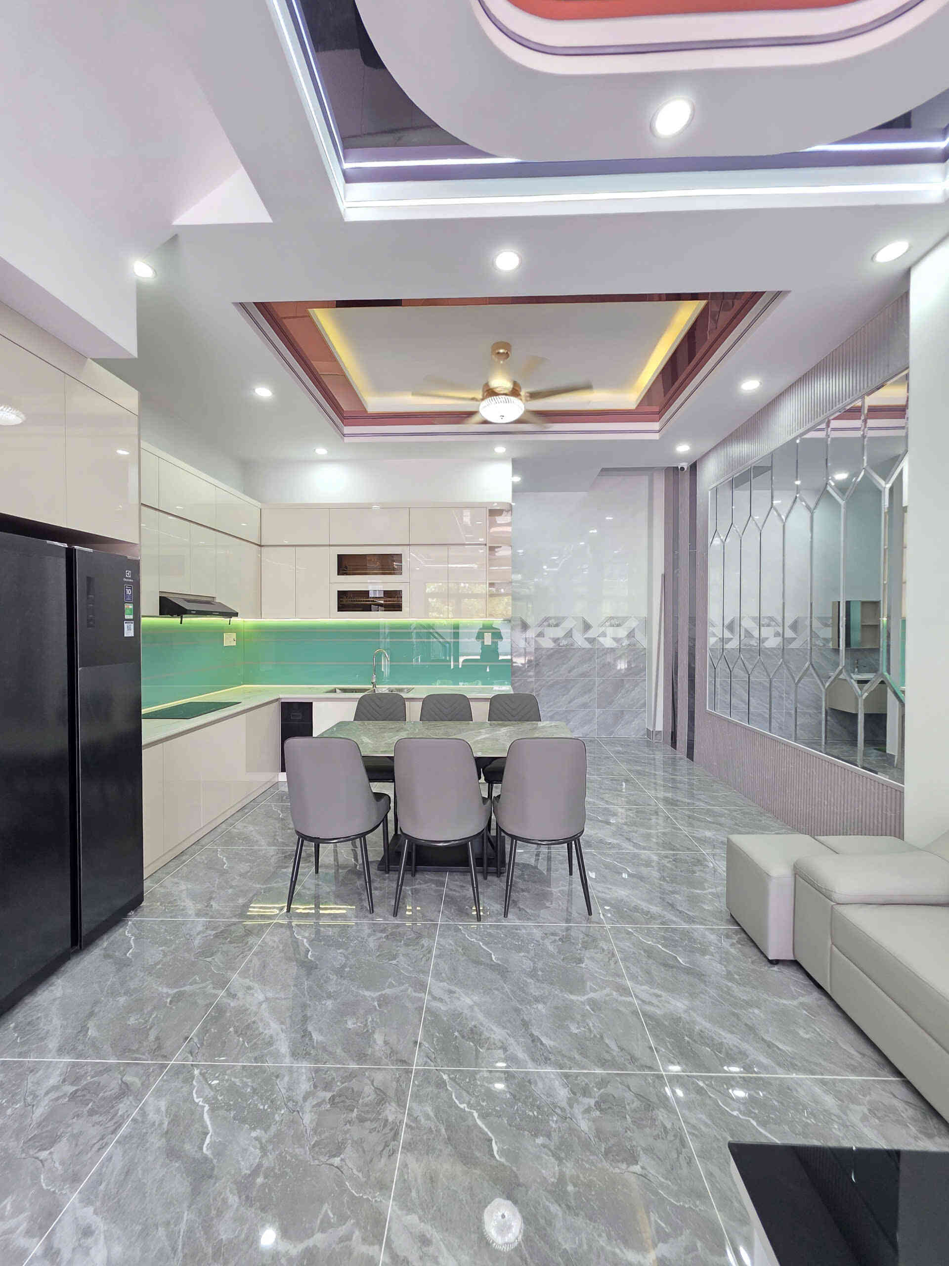 Bán nhà mới 1T3L 5×13.5m, đường N3 KDC Đông Hòa C gần trường cấp 1, full nội thất (Hoàn công)