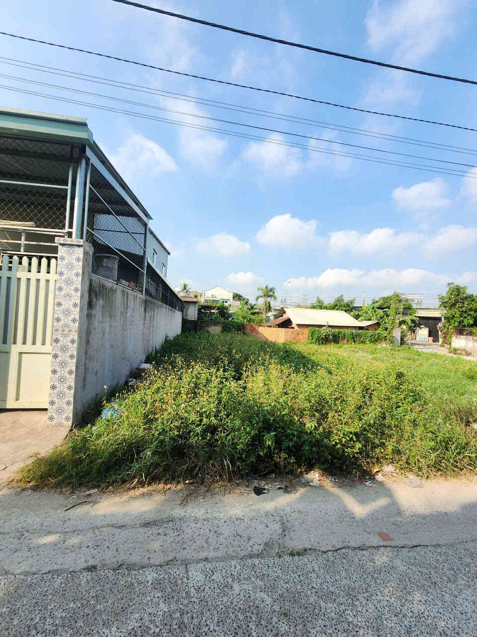 Bán đất 5×21.5m, hẻm Nguyễn Hữu Cảnh p. Hưng Định gần chợ Búng