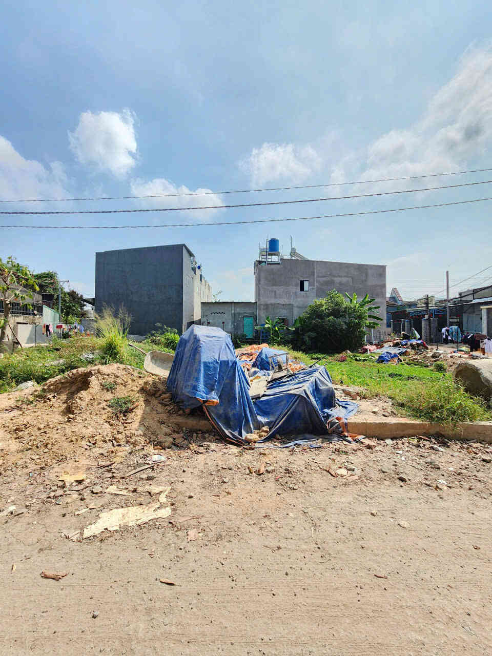 Bán đất 6x17.6m, Hẻm Liên Huyện p. Tân Đông Hiệp gần chợ Thái Hòa