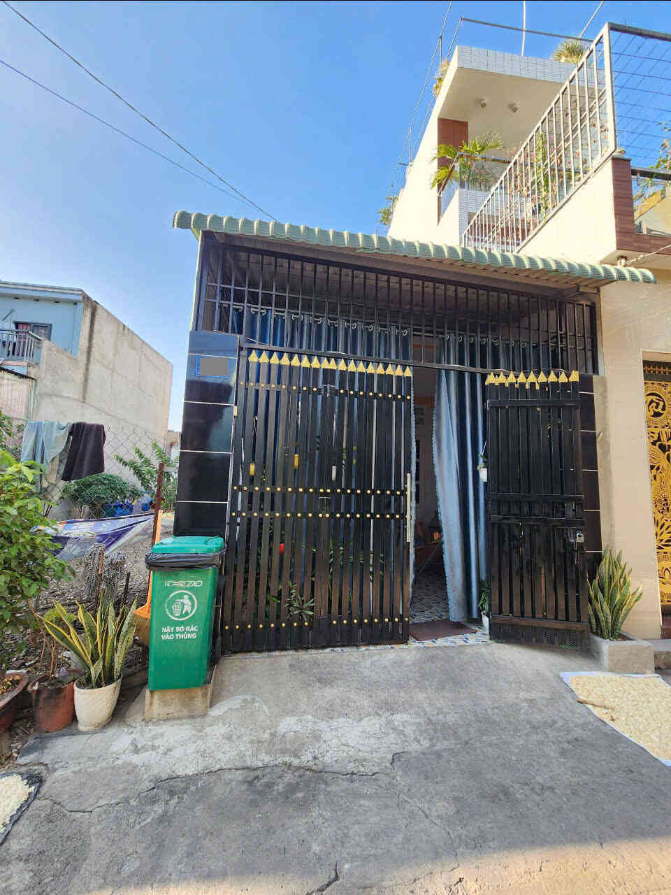 Bán nhà 1 trệt 1 lửng 4.3x19.6m, hẻm Phạm Ngũ Lão p. Dĩ An gần chợ Xóm Vắng, thổ cư 100%