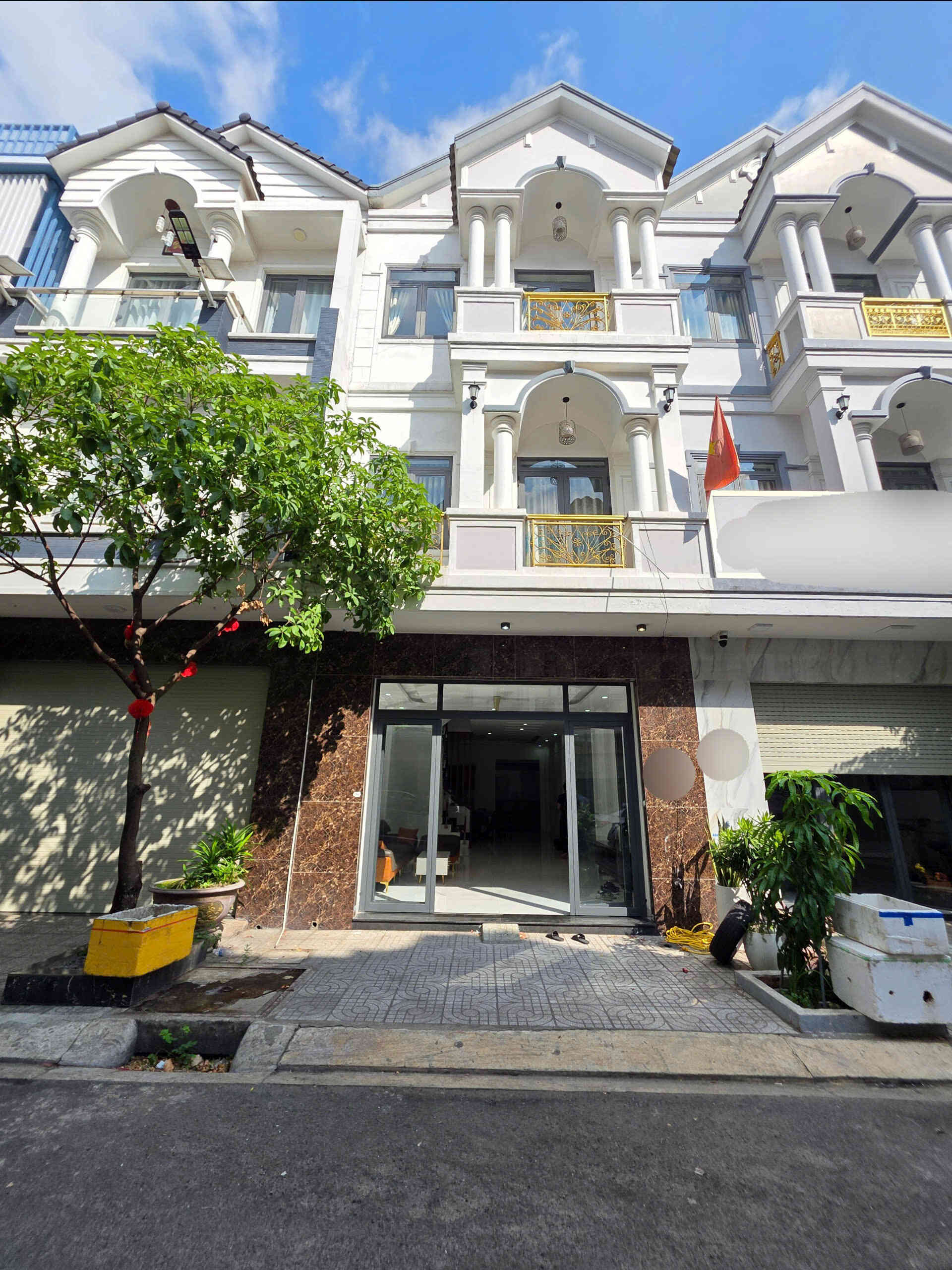 Bán nhà 1T2L 5x17m hoàn công, đường D1 KDC An Phú 1 p. An Phú, thổ cư 100%