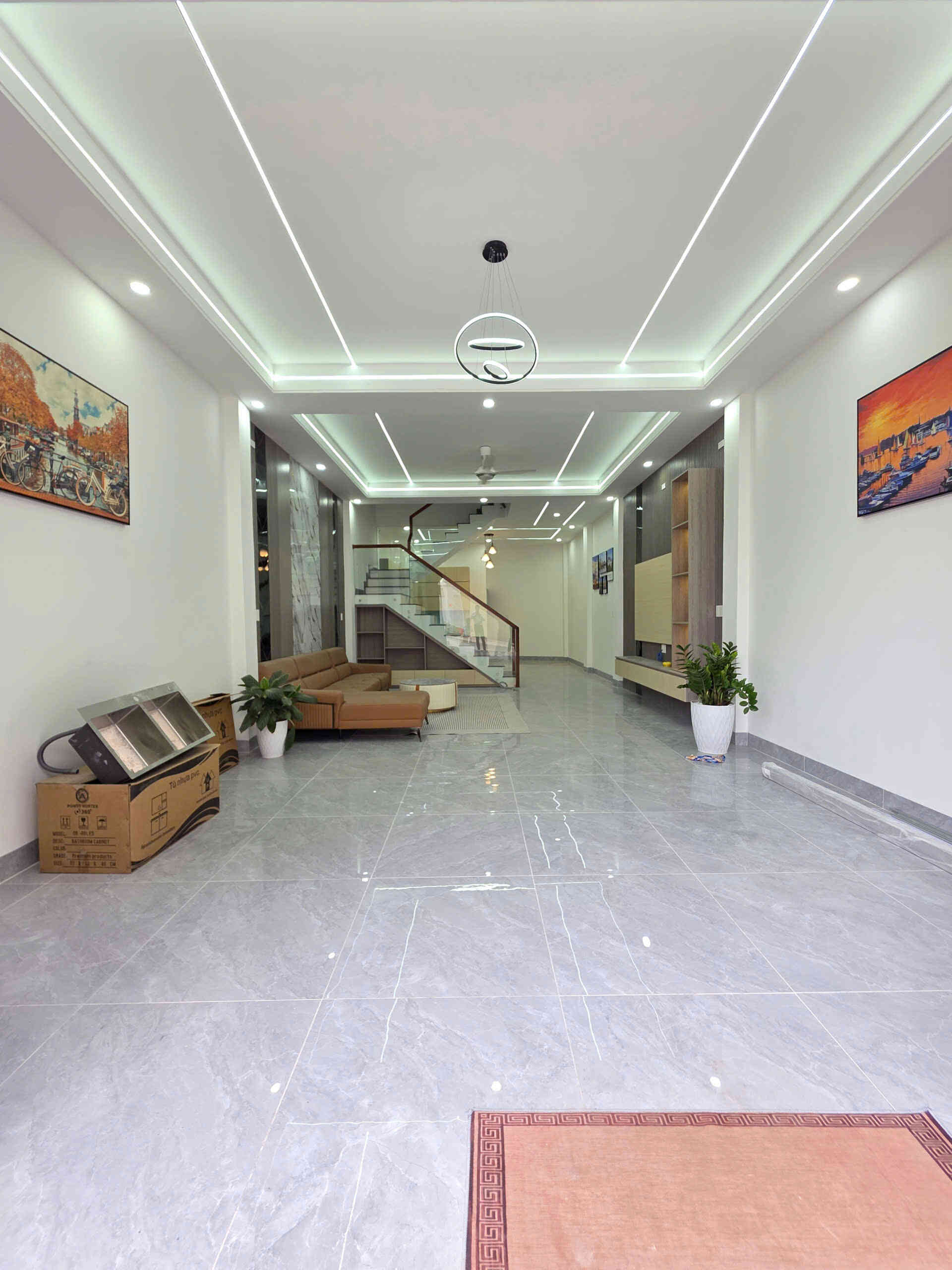 Bán nhà mới 1T2L 5.3x16m hoàn công, hẻm Hoàng Minh Chánh p. Biên Hòa, full nội thất