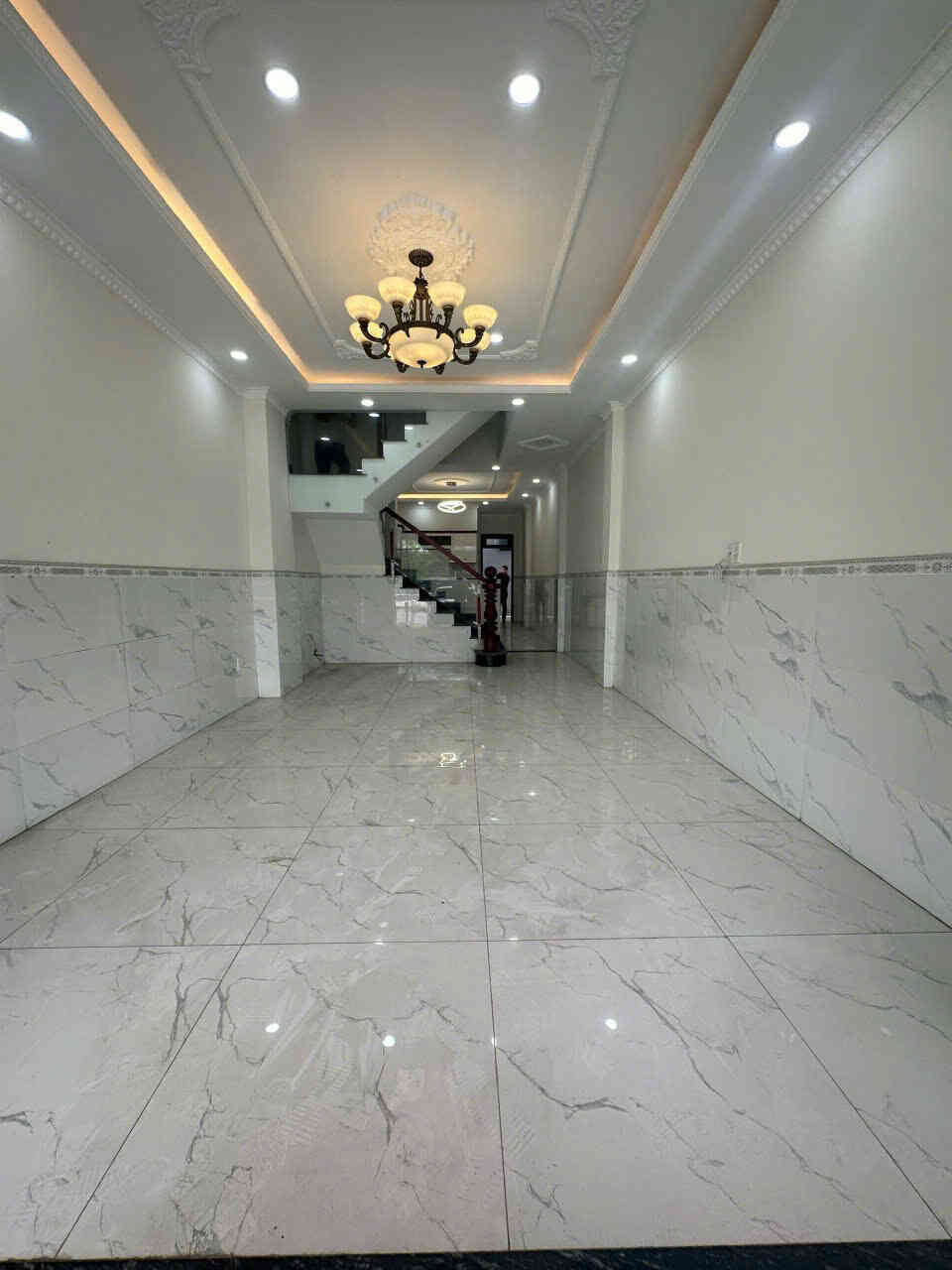Bán nhà 1T2L 4x20m hoàn công, mặt tiền Nguyễn Thị Khắp p. Tân Đông Hiệp