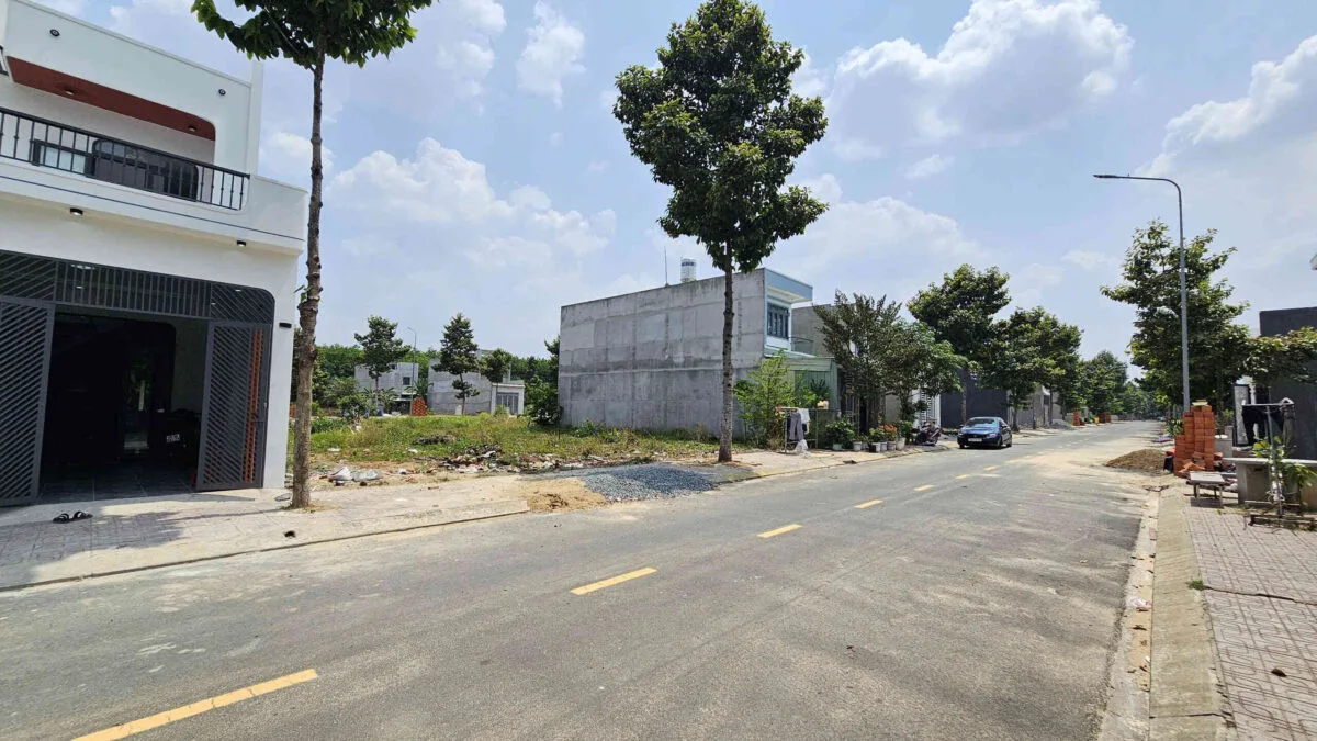 Bán nhà mới 1T1L 5x20m, đường N2 KDC Hội Nghĩa, full nội thất (Không vướng cống)