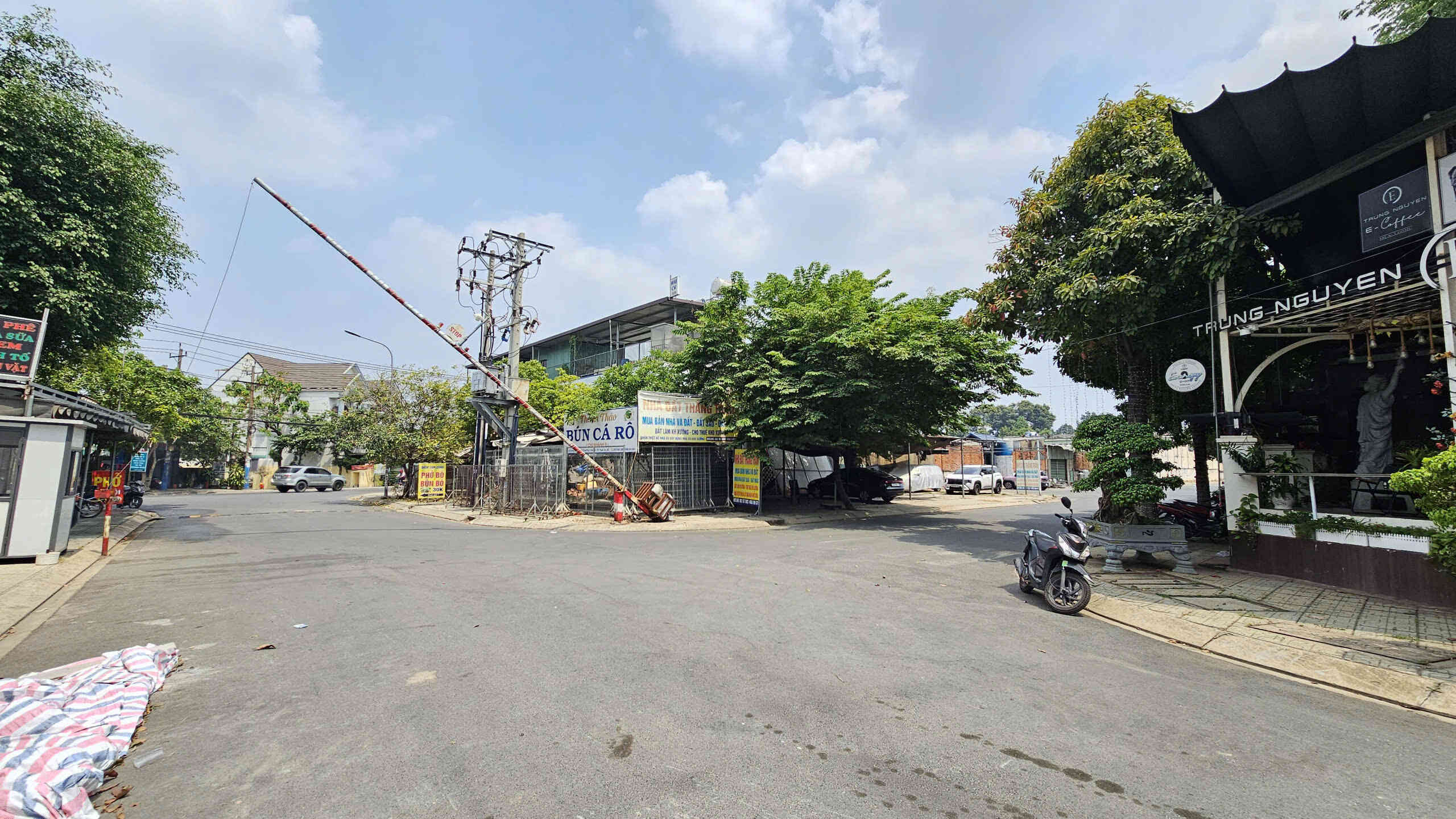 Bán nhà mới (đang xây) 1T2L 5x16m hoàn công, đường N1 KDC The Suncity p.An Phú, full nội thất