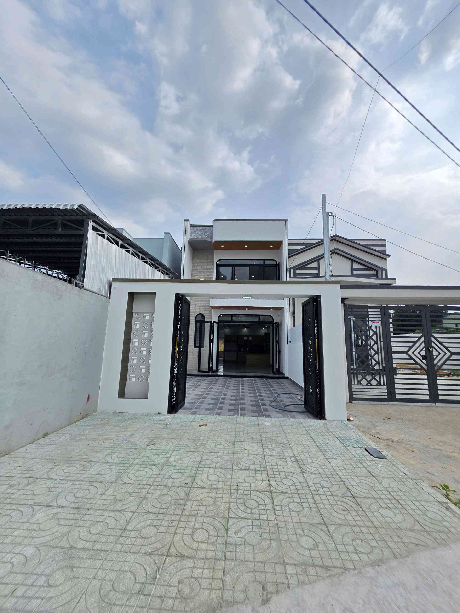 Bán nhà mới 1T1L 5x26m, mặt tiền Tân Định 006 p. Tân Định TP. Bến Cát