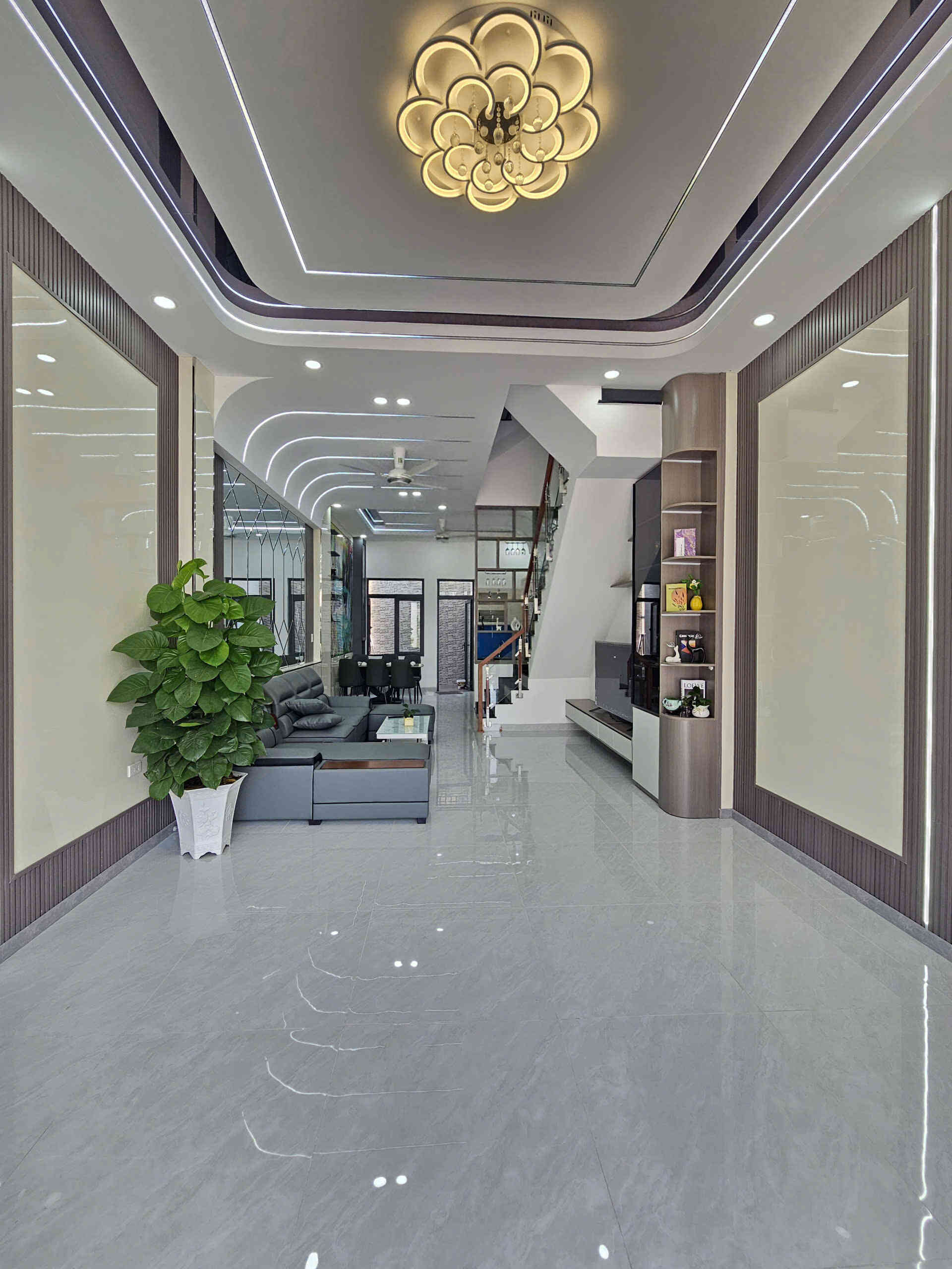 Bán nhà mới 1T2L 4.5x15m, đường N1 KDC Lê Phong An Phú 1 p.An Phú, full nội thất