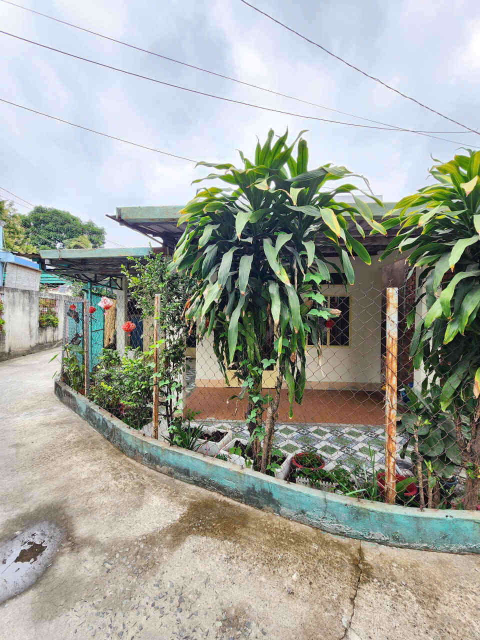 Bán căn góc cấp 4 (6.3x13.2m), hẻm Nguyễn Đức Thiệu p. Dĩ An
