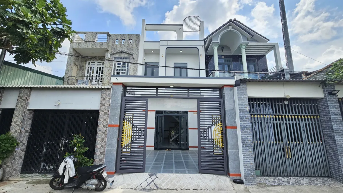 Bán nhà mới 1T1L 5x20m, hẻm Khánh Bình 69 p. Khánh Bình gần chợ Quang Vinh, tặng nội thất
