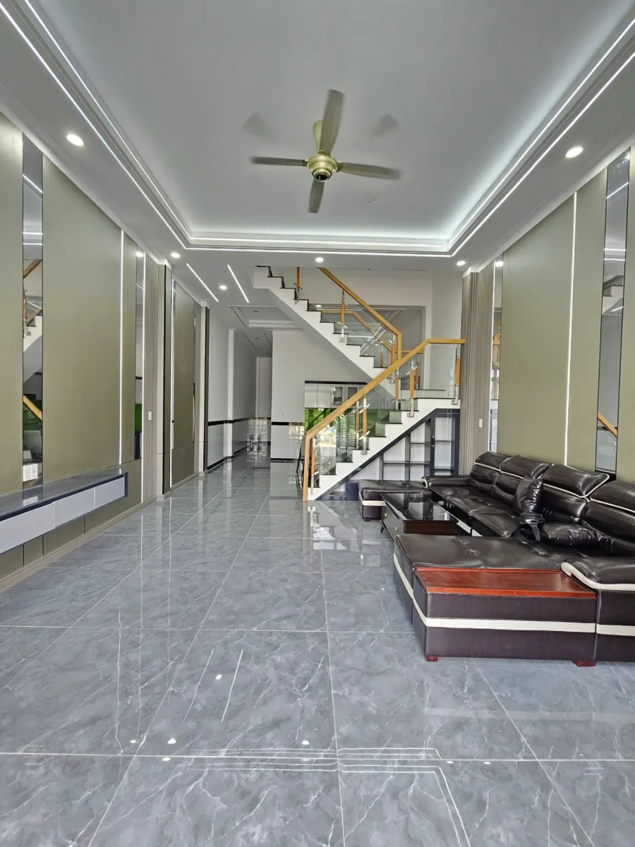 Bán nhà mới 1T1L 5x20m, hẻm Khánh Bình 69 p. Khánh Bình gần chợ Quang Vinh, tặng nội thất