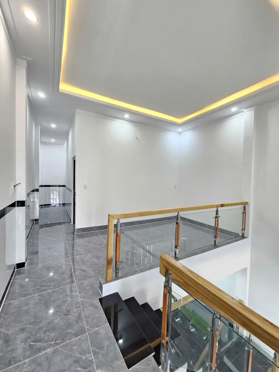 Bán nhà mới 1T1L 5x20m, hẻm Khánh Bình 69 p. Khánh Bình gần chợ Quang Vinh, tặng nội thất