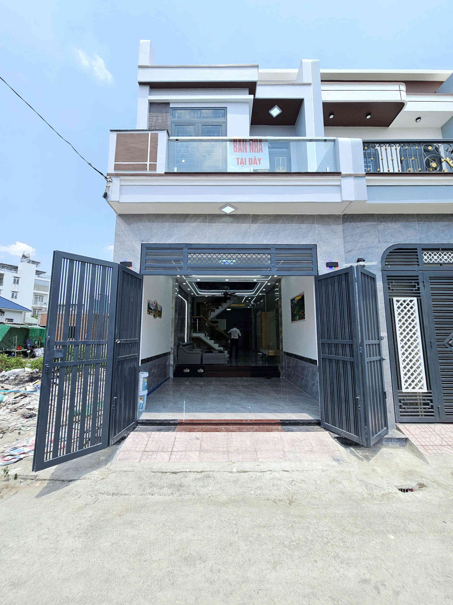 Bán nhà mới 1T1L 4.2x19.4m hoàn công, hẻm Nguyễn Tri Phương p. Biên Hòa, full nội thất