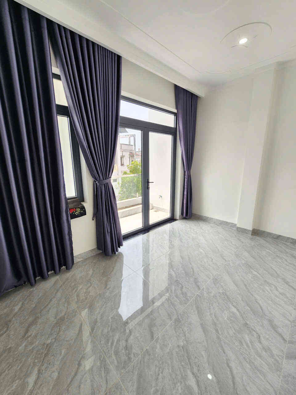 Bán nhà mới 1T2L 4.3×16.5m, hẻm Nguyễn Thị Tồn (hoàn công, full nội thất)