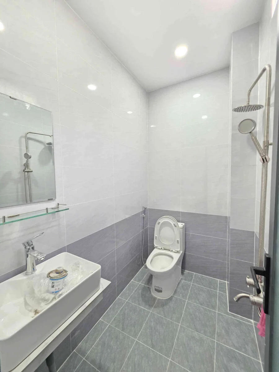 Bán nhà mới 1T1L 4×15.5m hoàn công, hẻm Nguyễn Tri Phương p. Biên Hòa gần vòng xoay Cầu Hang