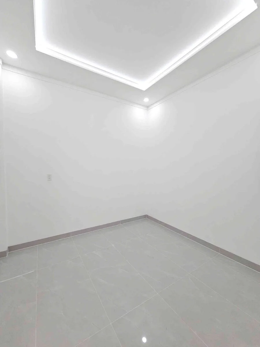 Bán nhà mới 1T1L 4.6x13m hoàn công, hẻm Nguyễn Thị Tồn p. Biên Hòa, tặng nội thất