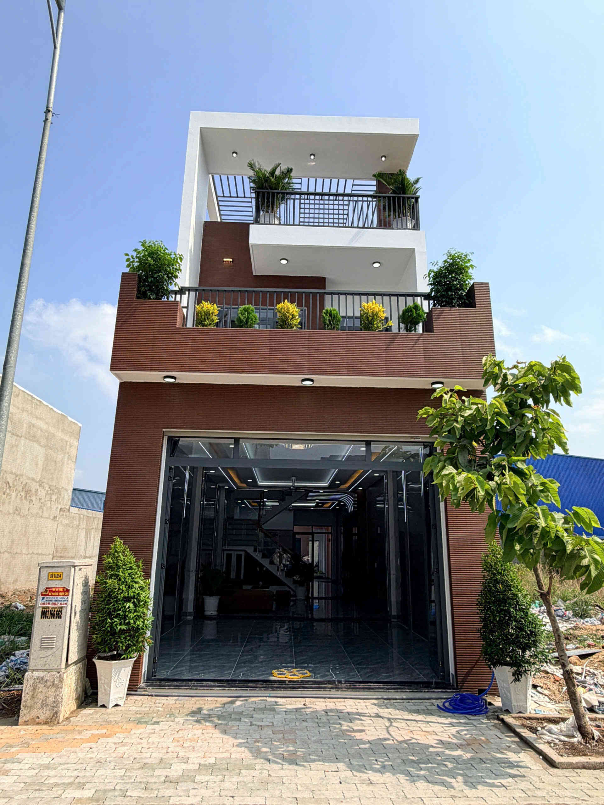Bán nhà mới 1T1L+tum 5x30m, đường số 1 KDC Thái Bình Dương P.Tân Hiệp, full nội thất