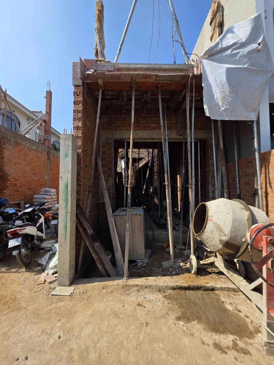 Bán nhà mới (đang xây) 1T1L 4×15.5m hoàn công, hẻm Nguyễn Tri Phương p. Biên Hòa