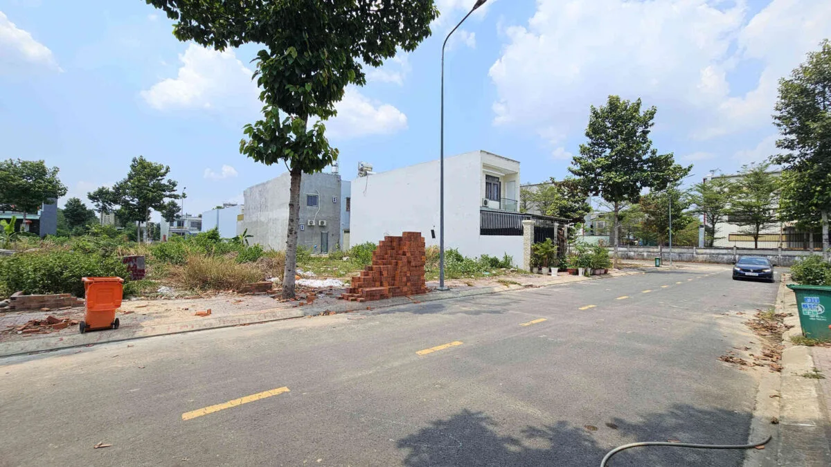Bán đất 5x20m, đường N3 KDC Hội Nghĩa (Không vướng cống hoặc tủ điện)