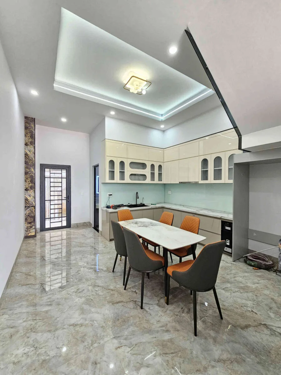 Bán nhà mới 1T1L 4.5x14m hoàn công, đường D2 KDC Hoàng Nam Uyên Hưng p. Tân Uyên, full nội thất