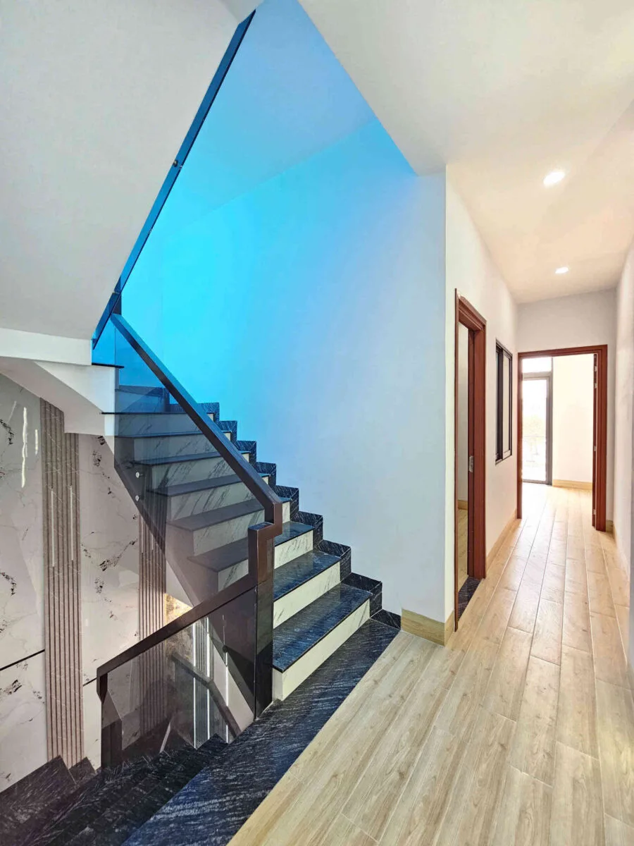 Bán nhà mới 1T1L 4.5x14m hoàn công, đường D2 KDC Hoàng Nam Uyên Hưng p. Tân Uyên, full nội thất