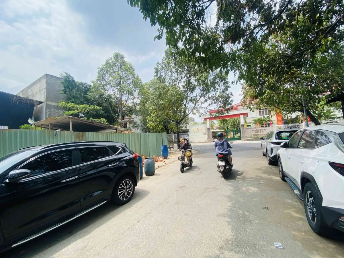 Bán đất 4×18.5m, mặt tiền KD, KDC Mì Hòa Hợp gần Bcons Garden