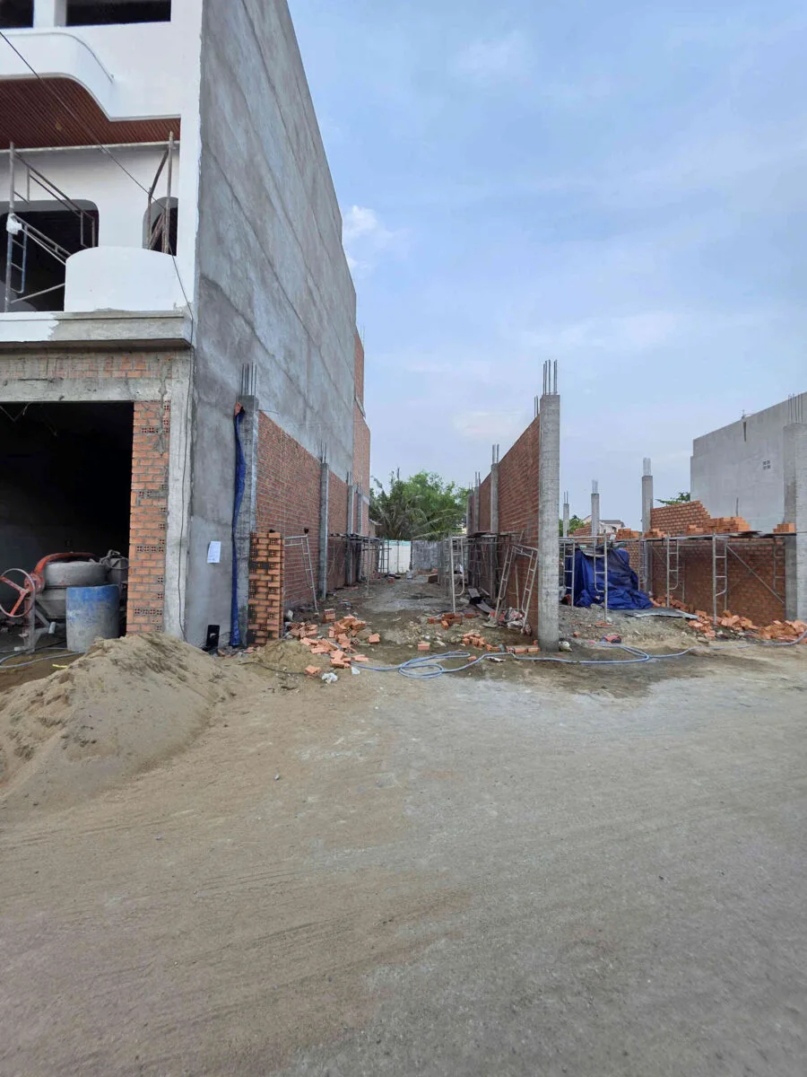 Bán nhà mới (đang xây) 1T2L 5.2x13m hoàn công, hẻm Hoàng Minh Chánh p. Biên Hòa