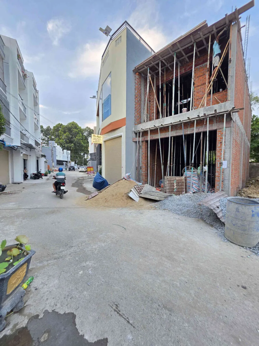 Bán nhà mới (đang xây) 1T2L 5x15m hoàn công, hẻm Hoàng Minh Chánh p. Biên Hòa