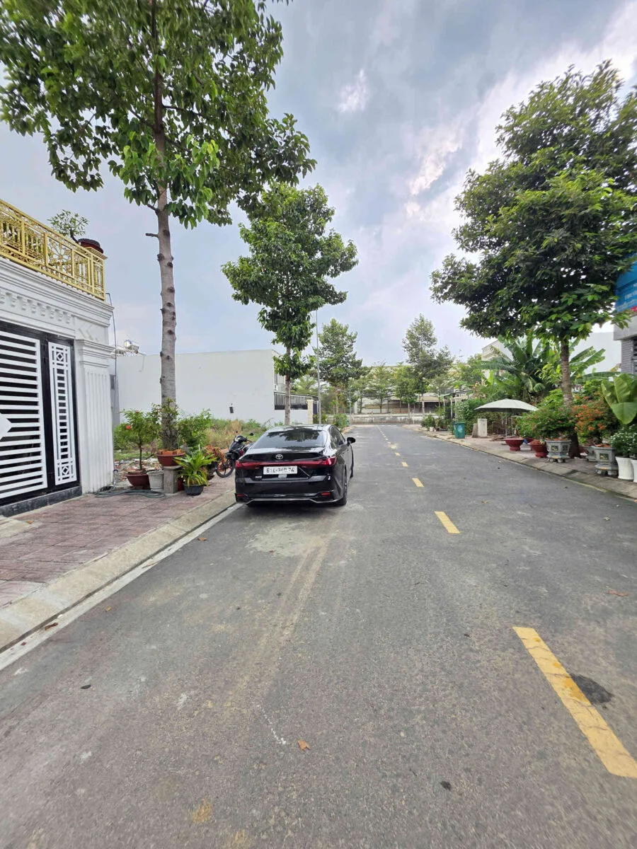 Bán nhà mới (đang xây) 1T1L 5x20m, đường N3 KDC Hội Nghĩa (Không vướng cống, tủ điện)