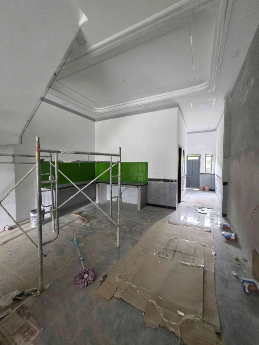 Bán nhà mới (đang xây) 1T1L 5x20m, đường N3 KDC Hội Nghĩa (Không vướng cống, tủ điện)