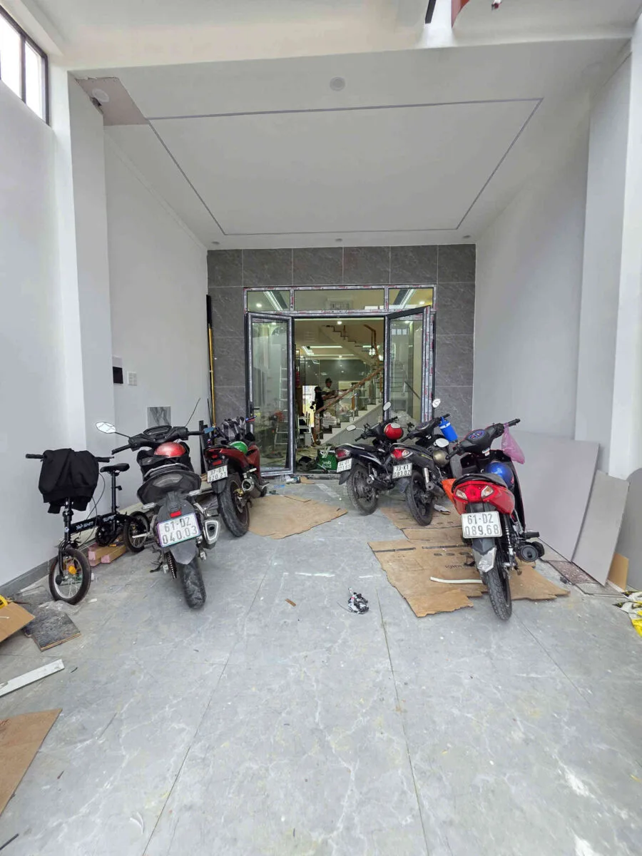 Bán nhà mới (đang xây) 1T2L 4.5x16m, đường N3 KDC Tuấn Điền Phát 1 p Tân Hiệp, full nội thất