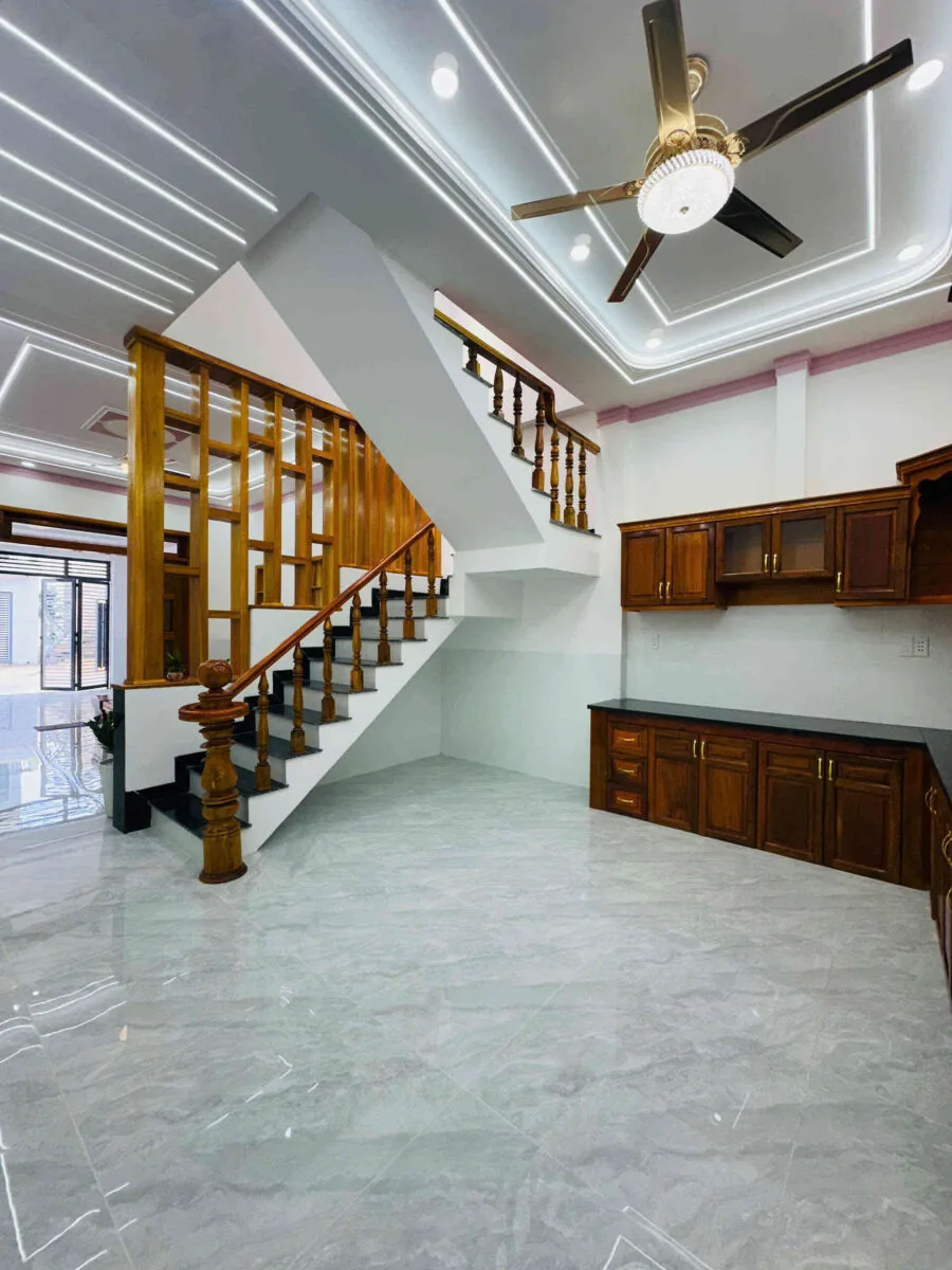 Bán nhà mới 1T1L 5x20m, đường N3 KDC Hội Nghĩa p. Bình Cơ