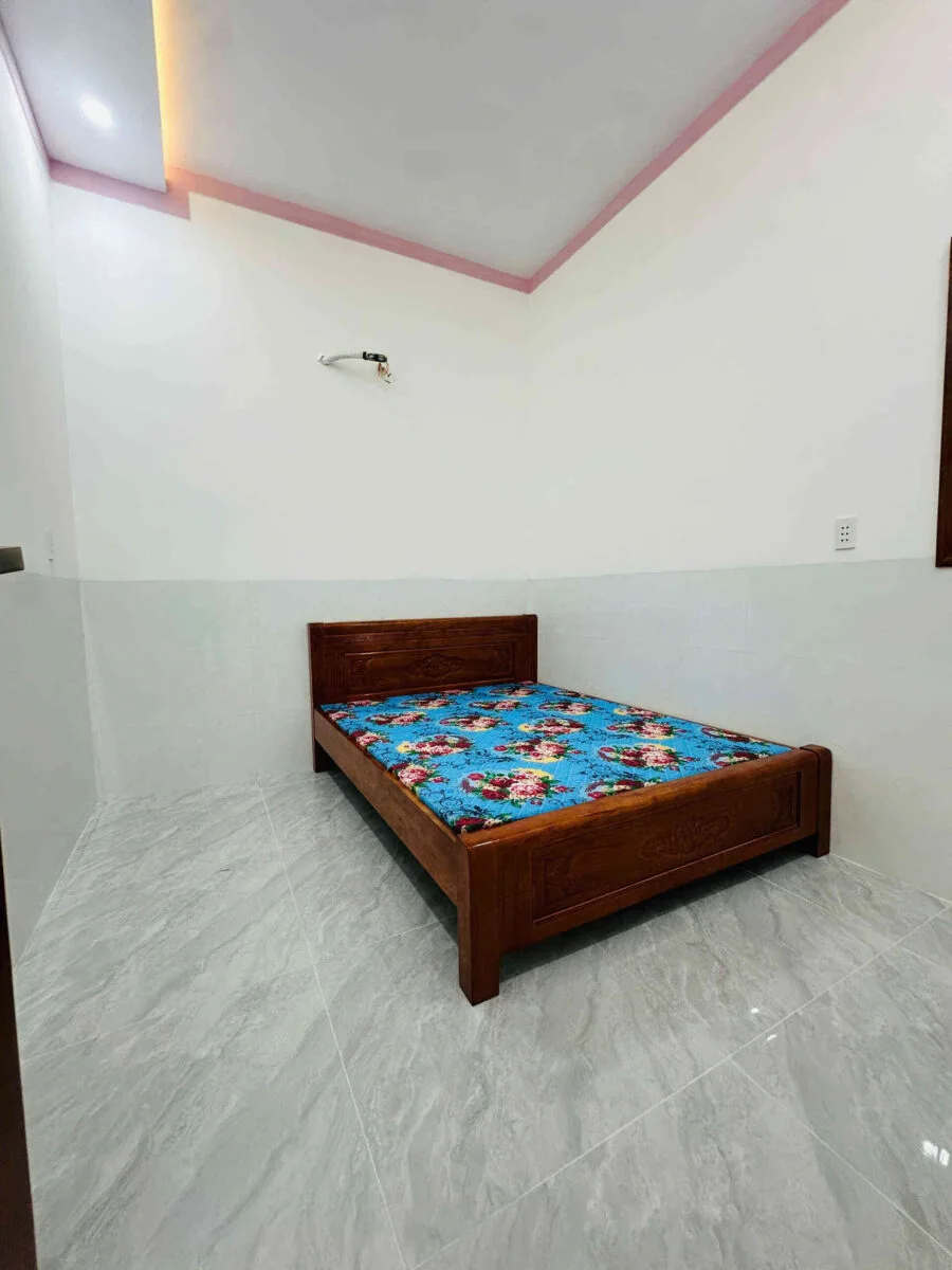 Bán nhà mới 1T1L 5x20m, đường N3 KDC Hội Nghĩa p. Bình Cơ