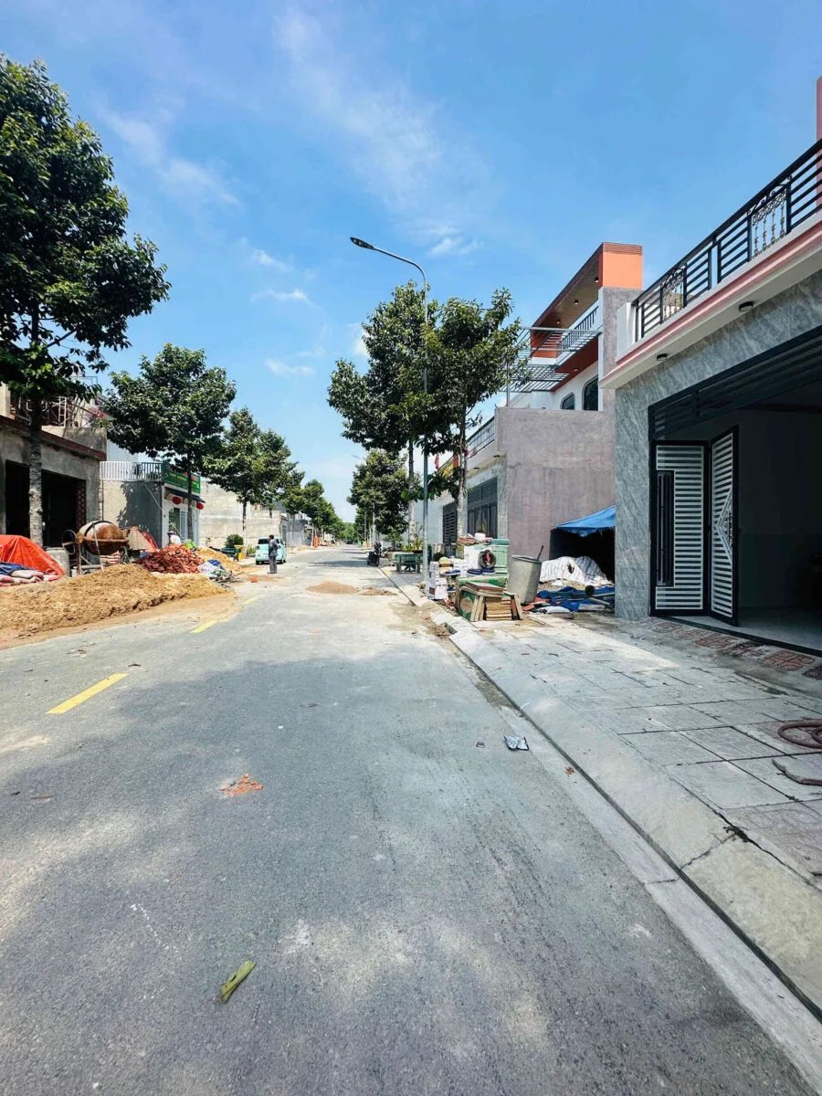 Bán nhà mới 1T1L 5x20m, đường N3 KDC Hội Nghĩa p. Bình Cơ