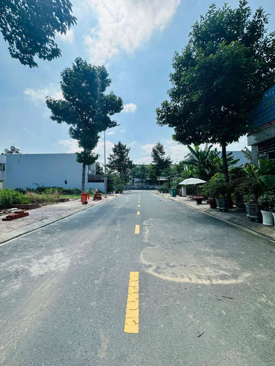Bán nhà mới 1T1L 5x20m, đường N3 KDC Hội Nghĩa p. Bình Cơ