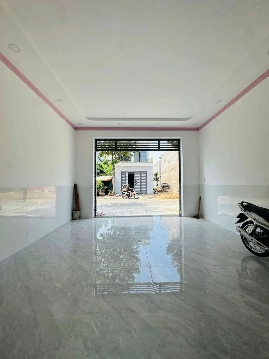Bán nhà mới 1T1L 5x20m, đường N3 KDC Hội Nghĩa p. Bình Cơ