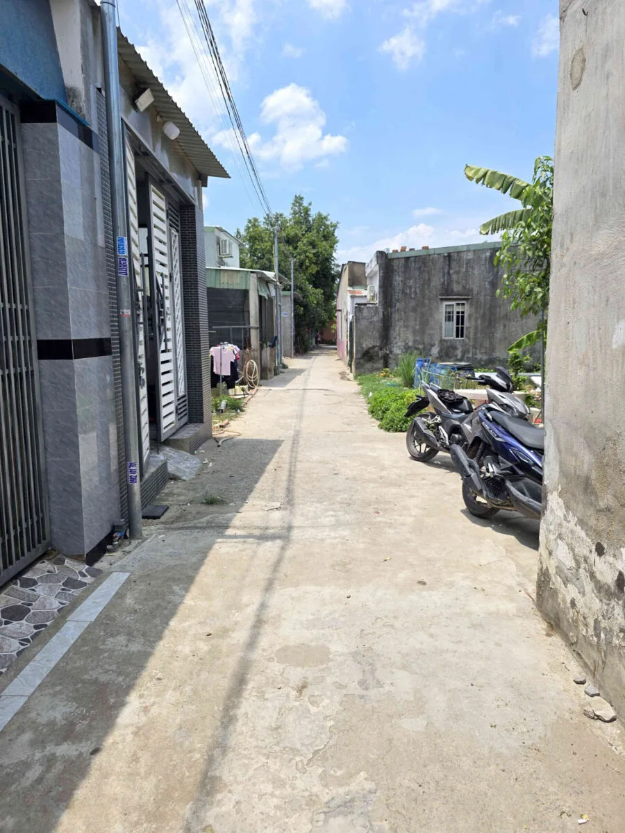 Bán nhà cấp 4 (10x10m), hẻm Phạm Văn Diêu p. Tân Hạnh