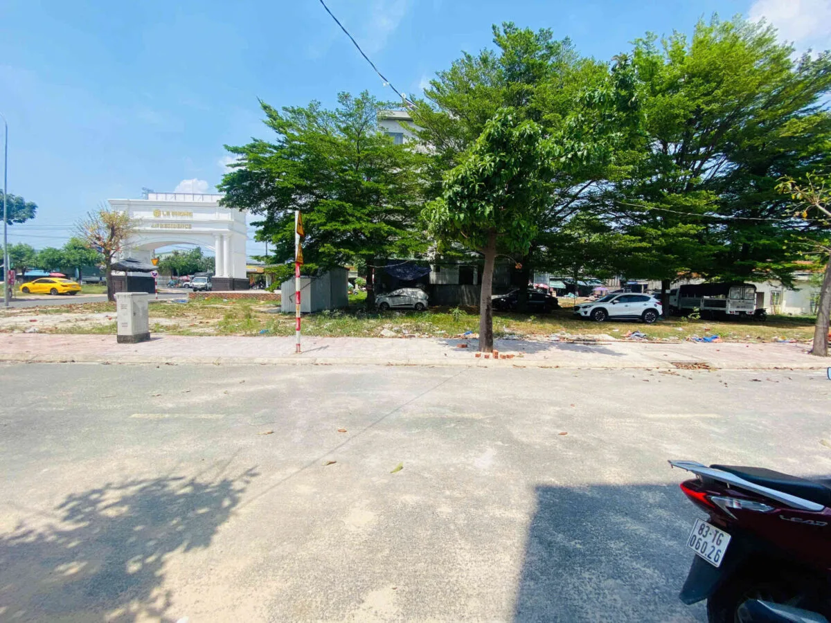 Bán đất 4.5x18m, đường D1 KDC Lê Phong Thuận Giao p. Thuận Giao gần chợ 185