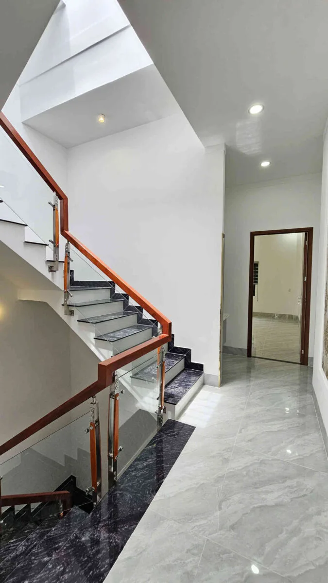 Bán nhà mới 1T2L 4×16.5m, đường D1 KDC Lê Phong An Phú 3 p. An Phú, full nội thất