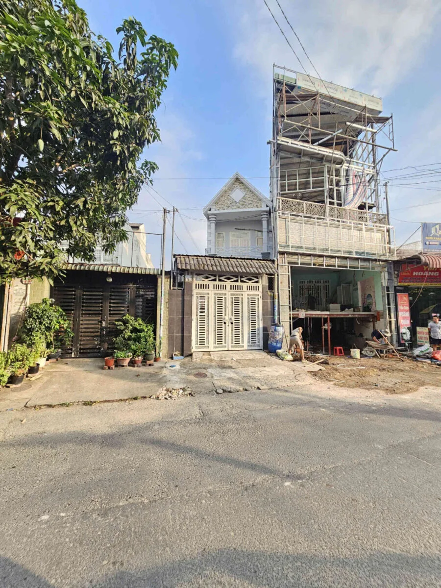 Bán nhà 1T1L 4.3x21.5m, đường số 6 KDC Đông Hòa gần chợ Dĩ An 1