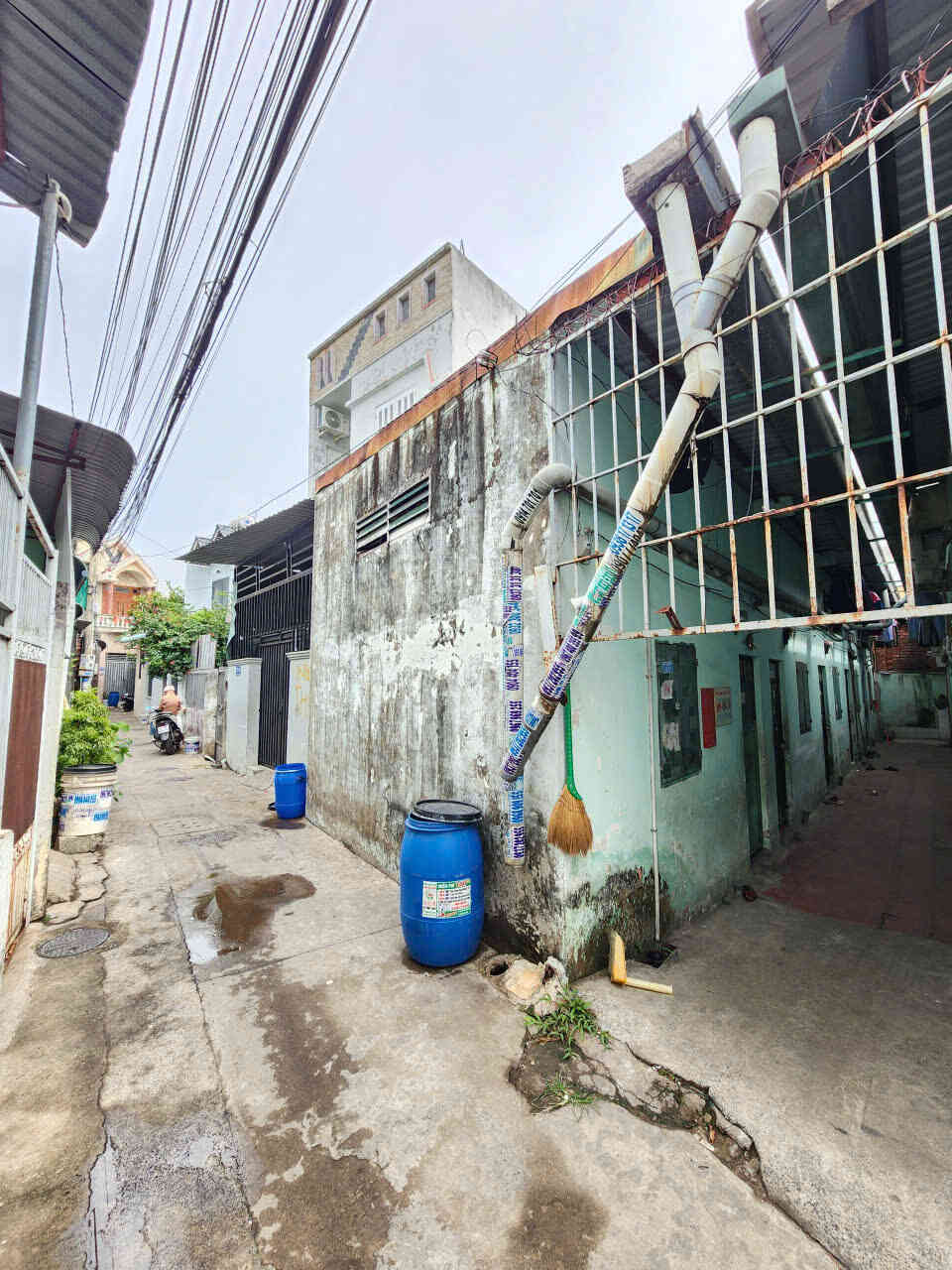 Bán dãy trọ 5x19m, hẻm Phạm Ngũ Lão gần chợ Xóm Vắng, thu 4.5tr/th