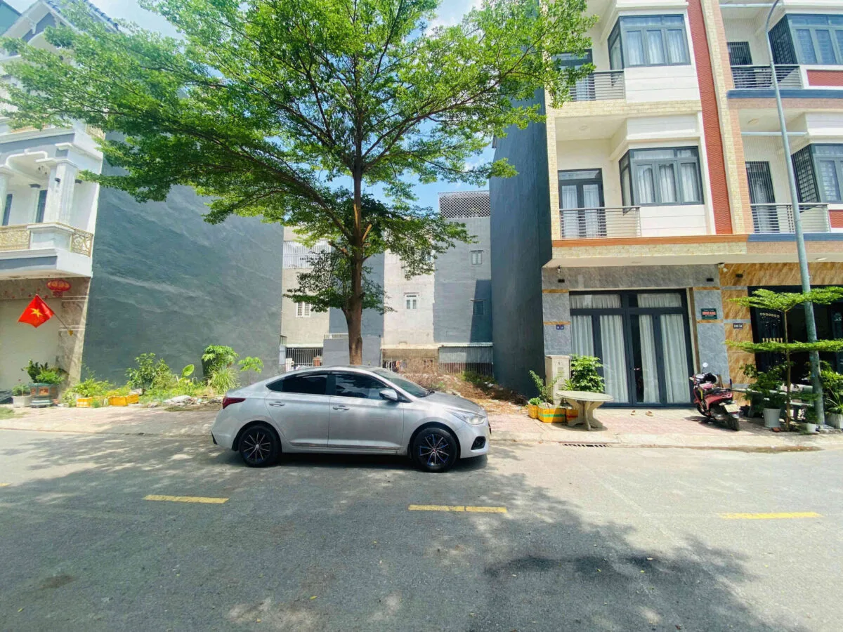 Bán đất 4.7x13m, đường D6 KDC Phú Hồng Khang gần chợ Phú Phong (Bán gấp)