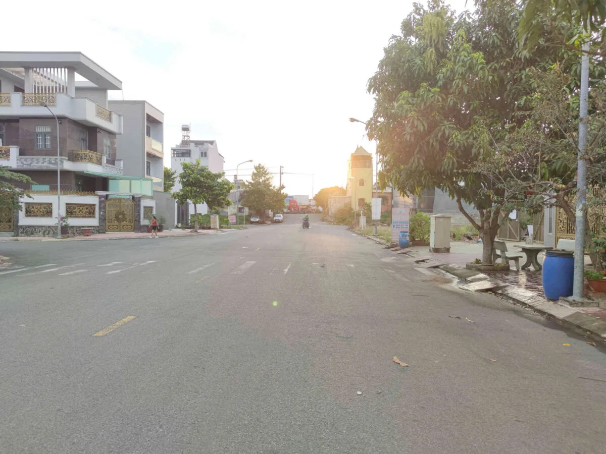 Bán đất 5x25m, đường N4 KDC Phú Hồng Thịnh 6 (Trục chính)