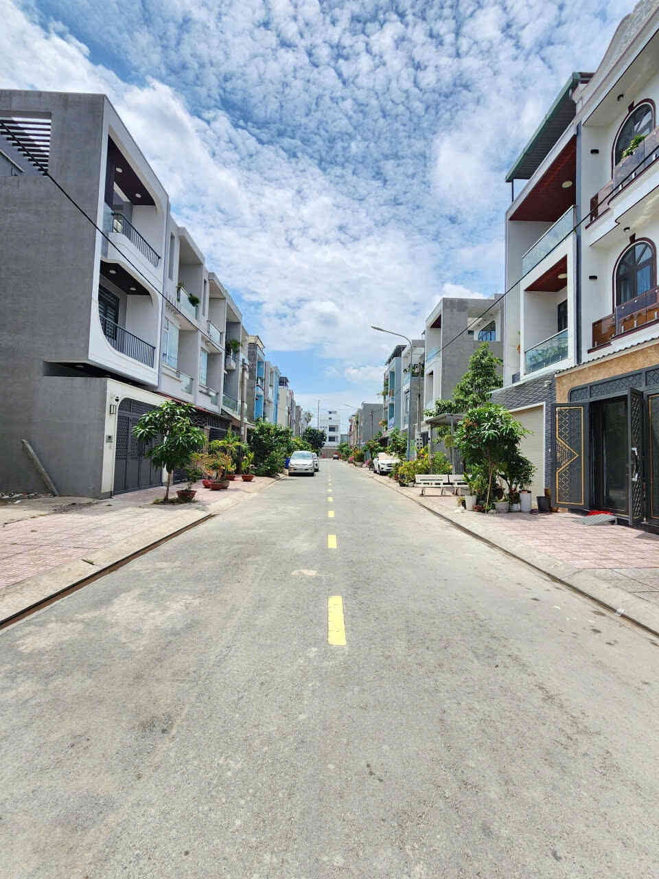 Bán nhà mới 1T2L 4x15m, đường N2 KDC Phú Mỹ Hiệp (hoàn công, full nội thất)