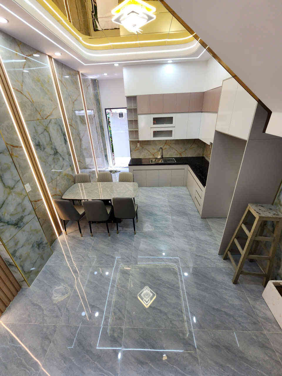 Bán nhà mới 1T2L 4x15m, đường N2 KDC Phú Mỹ Hiệp (hoàn công, full nội thất)