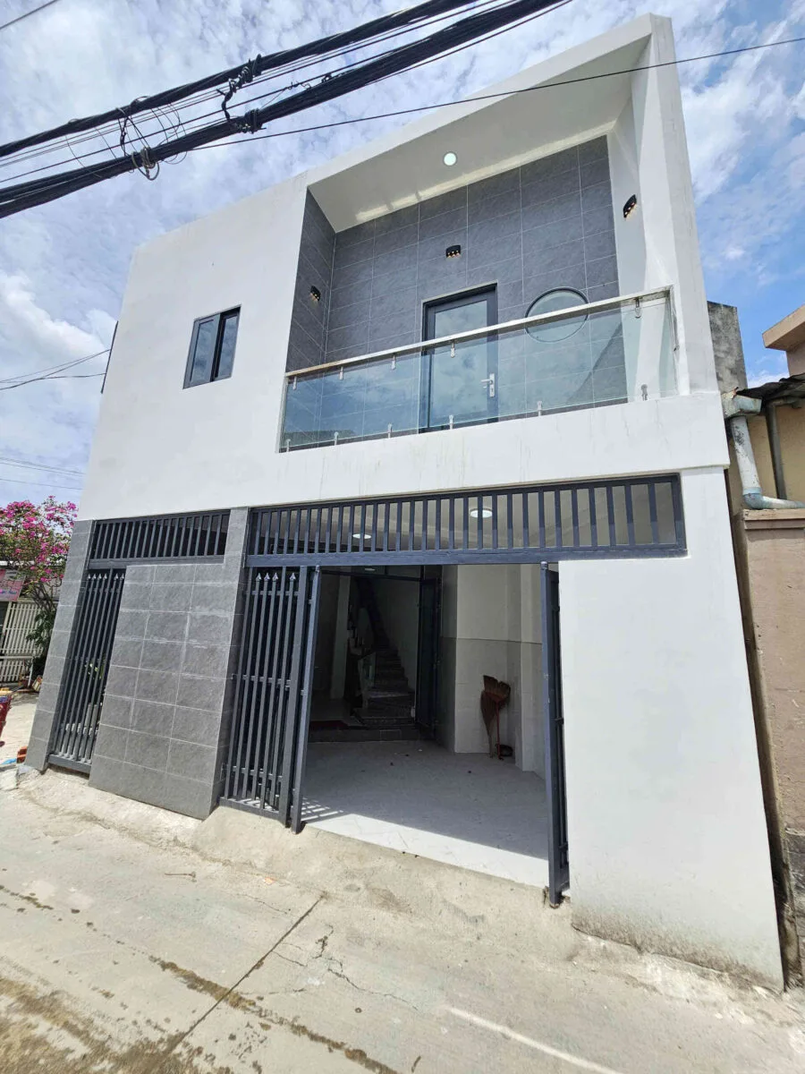 Bán nhà mới 1T1L 5.6x9m, hẻm Nguyễn Tri Phương, tặng nội thất (Thổ cư 100%)