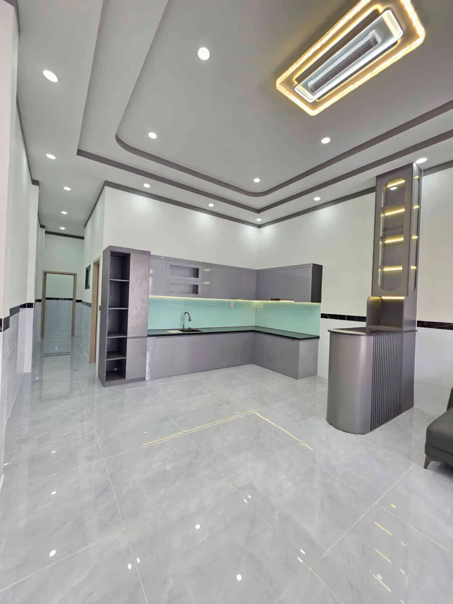 Bán nhà cấp 4 (5.8×21.5m), hẻm Nguyễn Ái Quốc p. Trung Dũng