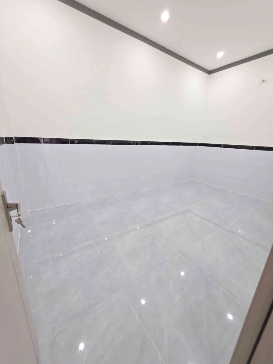 Bán nhà cấp 4 (5.8×21.5m), hẻm Nguyễn Ái Quốc p. Trung Dũng